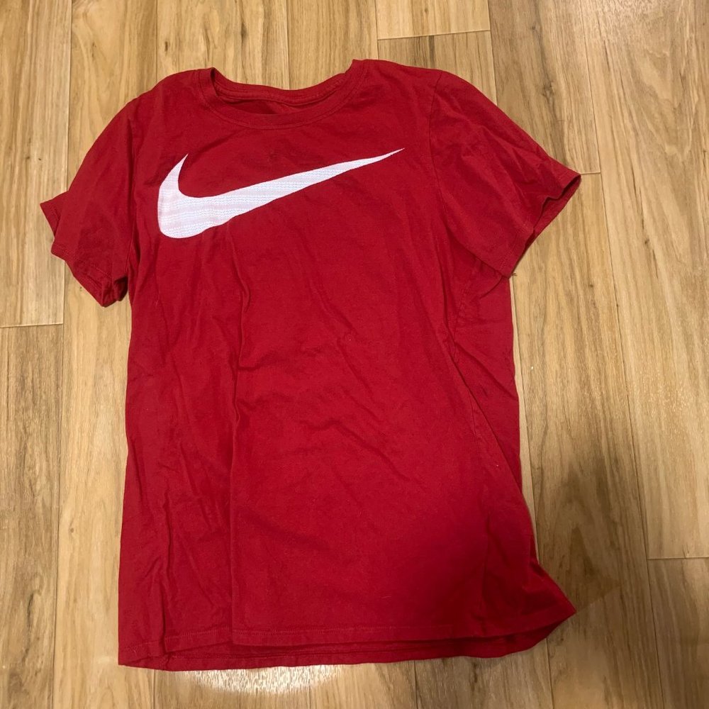Nike Tee
